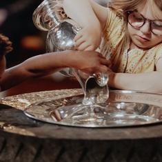 Bok om dåp: En liten guide til dåpen